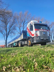 Citrus del norte camion caga empaque productores y mercados en jujuy